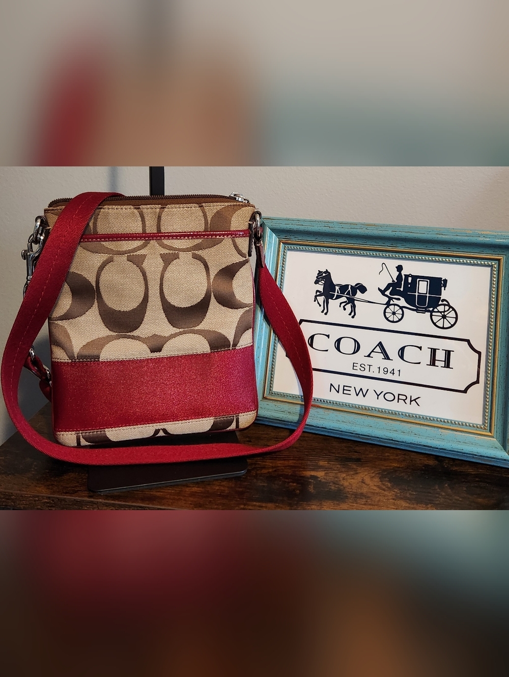 Coach Khaki Red Signature Canvas Swingpack Crossbody Bag. EUC - Picture 4 of 12